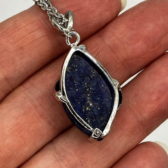 Genuine Lapis Lazuli Gemstone Pendant and 18 inch Stainless Steel Chain New - Picture 3 of 13